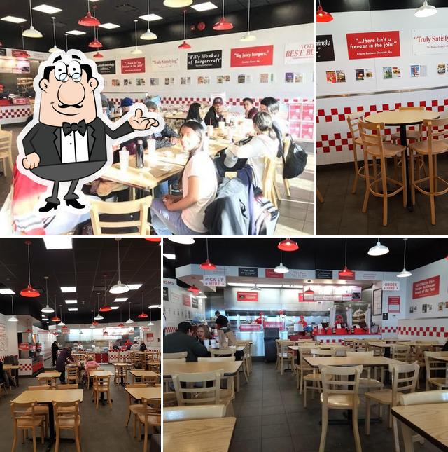 L'intérieur de Five Guys