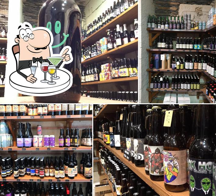 Craft Beer Shop sert des boissons alcoolisées