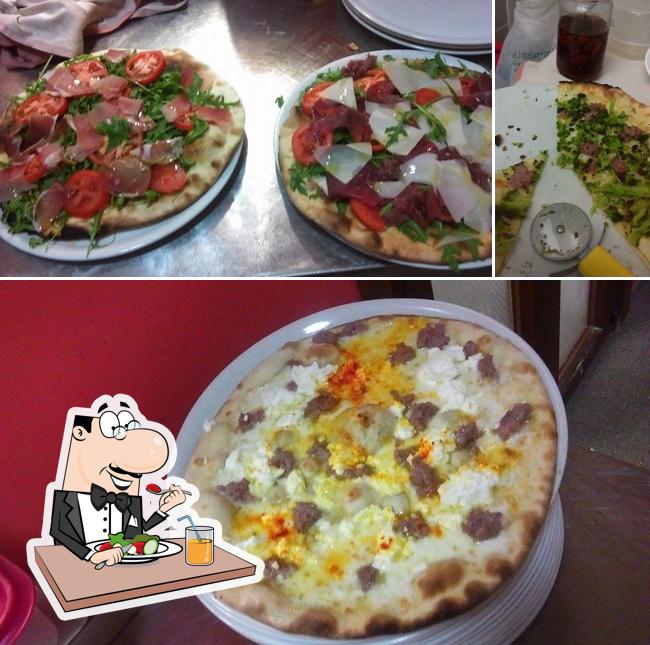 Cibo al Pizzeria I 4 Specchi