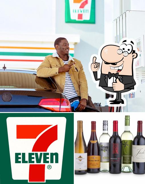 Это изображение "7-Eleven"