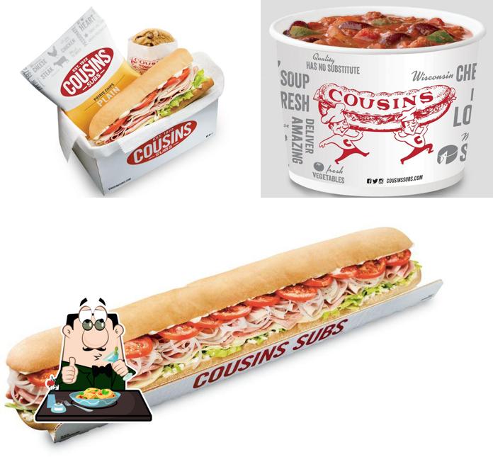 Comida en Cousins Subs