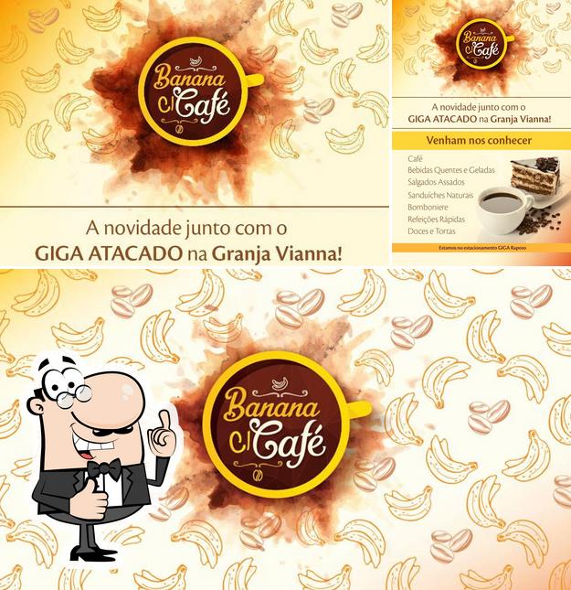 See the photo of Banana com Café