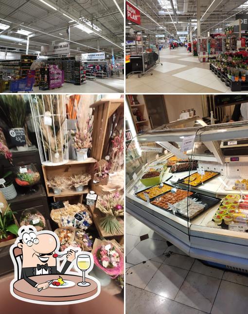 Centre Commercial Portet (Hors Carrefour) se distingue par sa nourriture et extérieur