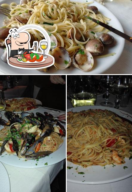 Order seafood at Ristorante I Pirati