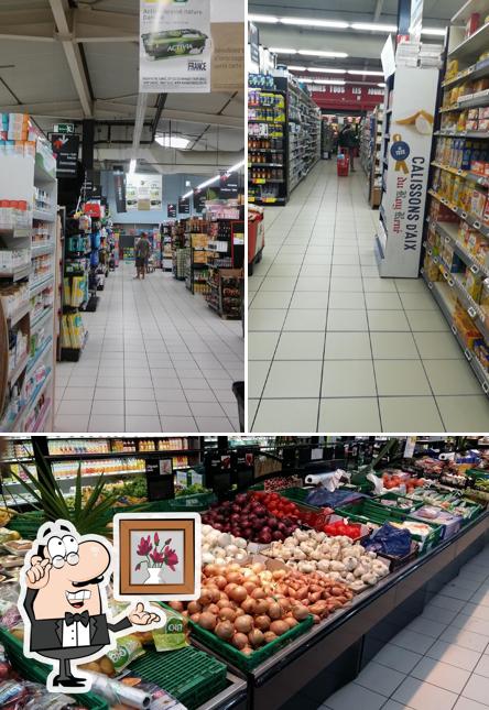 Installez-vous à l'une des tables de Intermarché SUPER Martigues