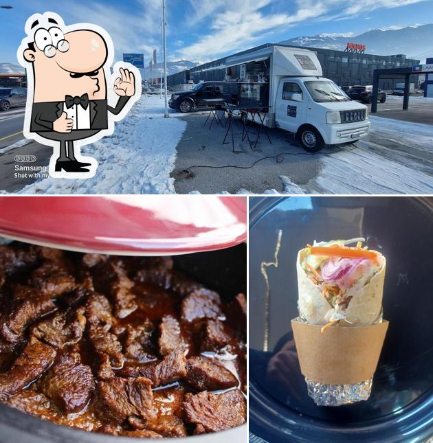 Regarder la photo de Food Truck Tonton Leon