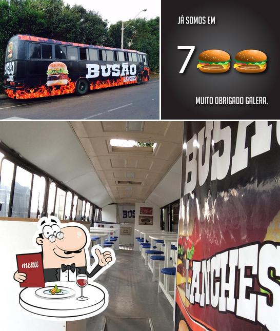 Comida em Busão Lanches