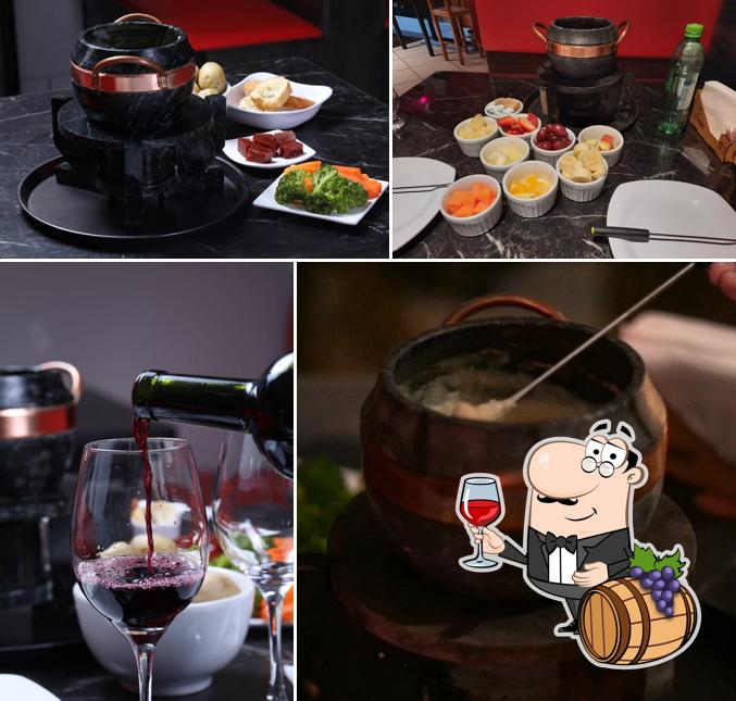 É agradável desfrutar uma taça de vinho no La Fondue casa de Fondue e pizzaria