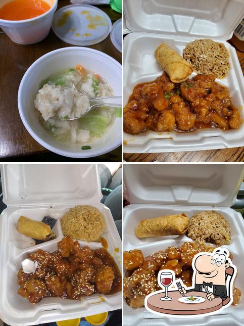 Food at Chiu Wu Chinese Food