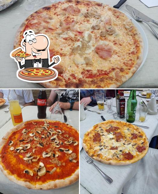 Prenditi una pizza a Ristorante L'Ancora