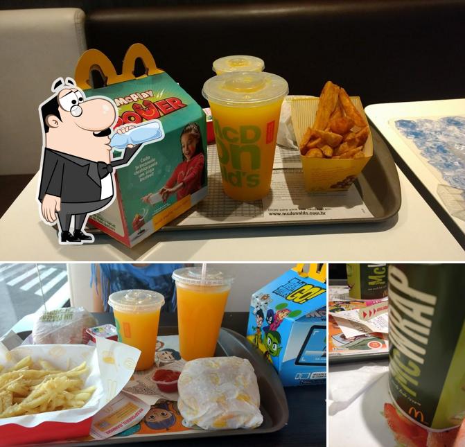 O McDonald's se destaca pelo bebida e comida