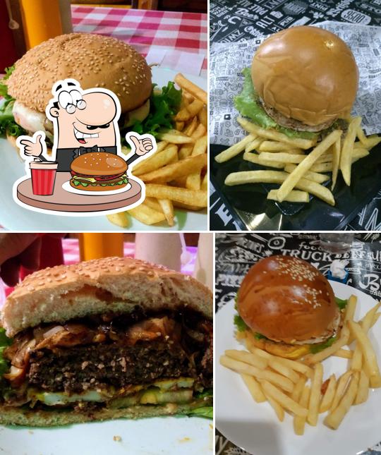 Delicie-se com um hambúrguer no Big Burger Lanches