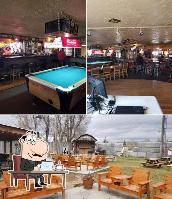 The interior of Roadhouse Saloon