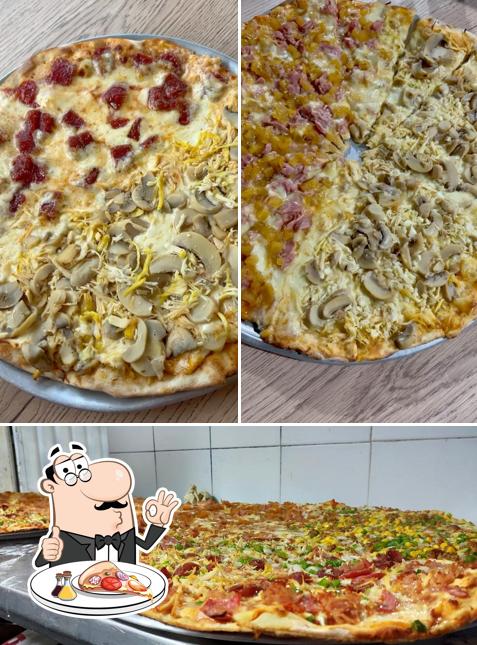 В "Jhonny's Pizza" вы можете попробовать пиццу