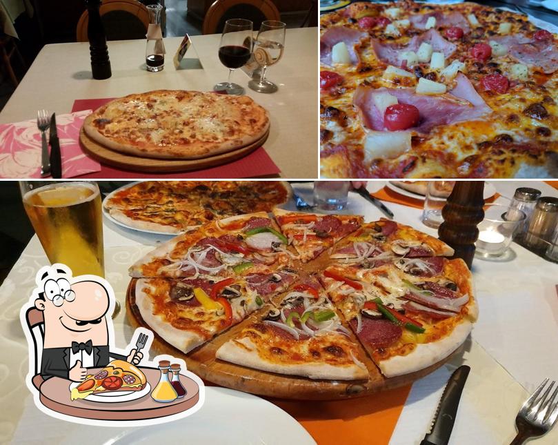 Scegli una pizza a Pizzeria Schwanen