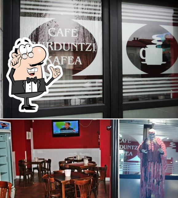 El interior de Bar Burduntzi