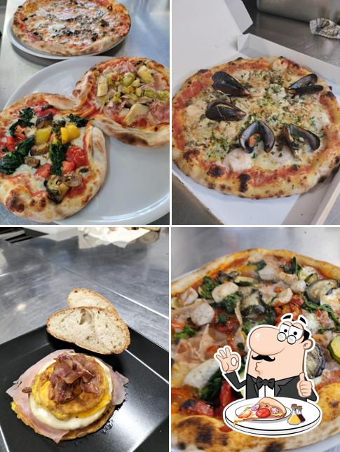 Scegli una pizza a Ristorante Pizzeria Camping Riccione