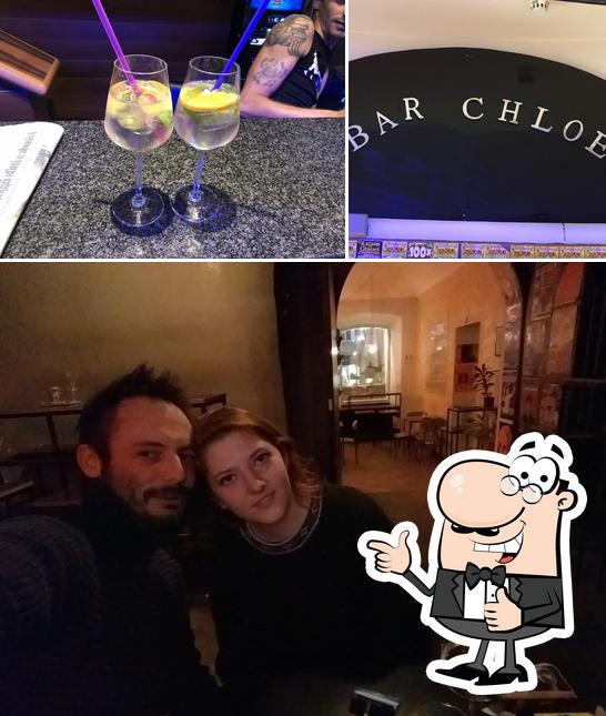 Ecco un'immagine di Bar Chloe