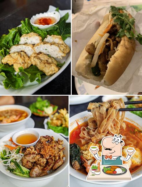 Meals at LE BL CAFÉ - Vietnamese Noodle & Rice House