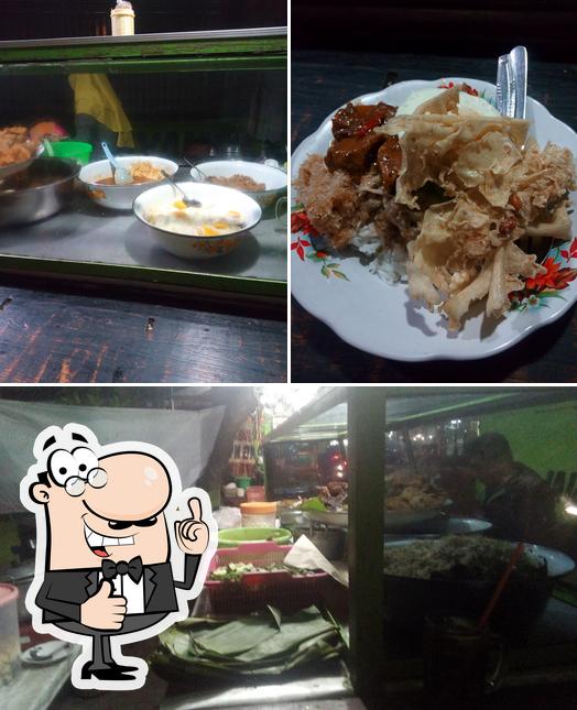 See the image of Nasi Pecel & Rawon Khas Kediri Nyampleng