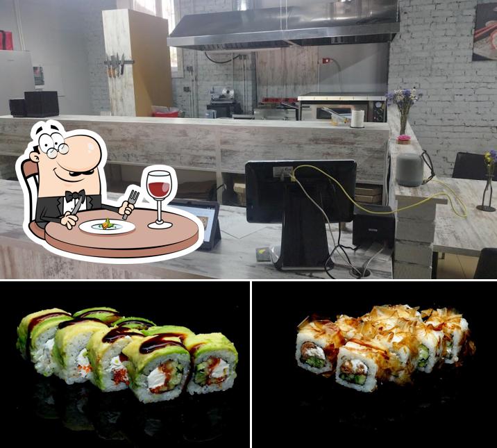 Еда и напитки в Yamato Sushi Pitsa