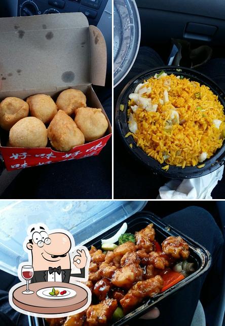 Comida en Chinese Express Takeout