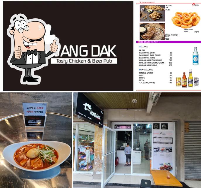 Look at the image of JJANG-DAK CHICKEN & BEER TAFT (짱닭치킨)