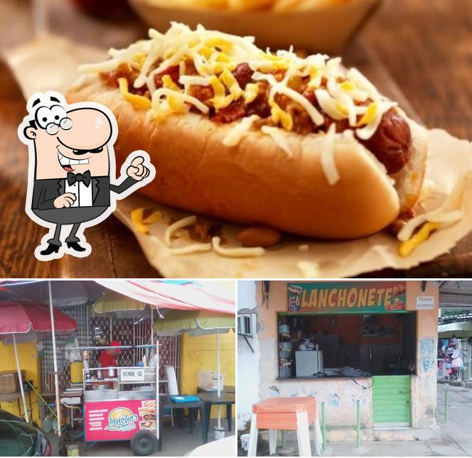 O J.R. Lanches se destaca pelo interior e comida