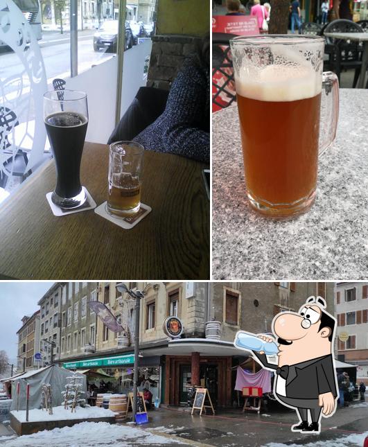 La photo de la boire et extérieur de Café du Marché’s