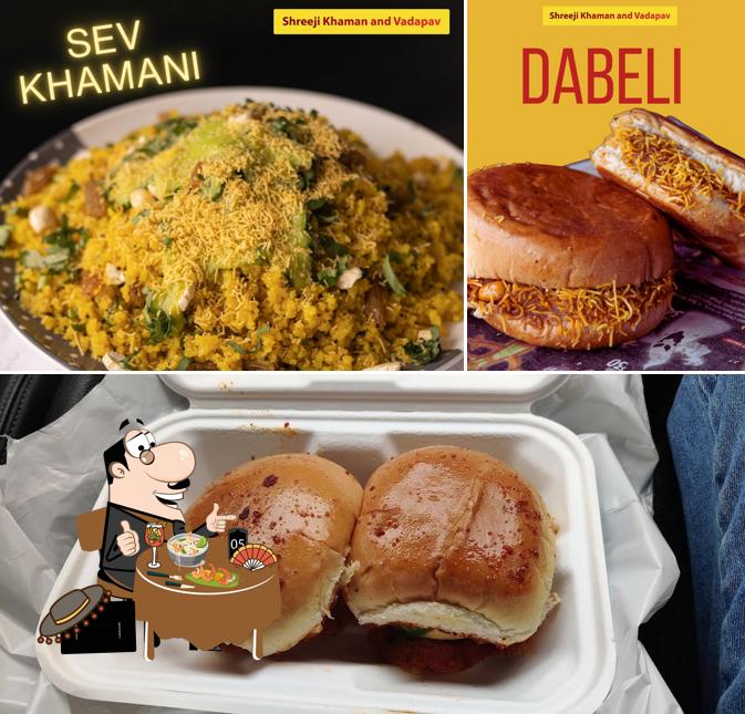 Comida en Shreeji Khaman and Vadapav