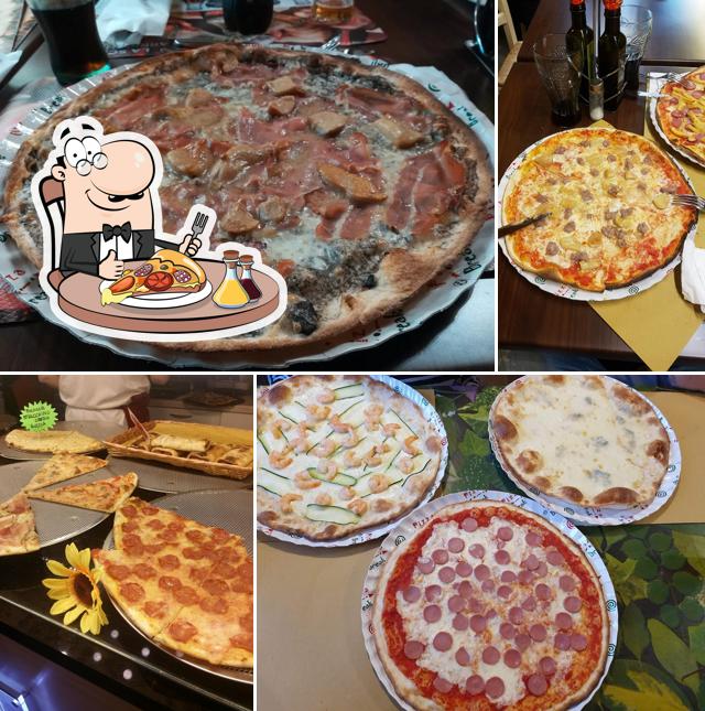 Prenez des pizzas à Arte Pizza & BBQ