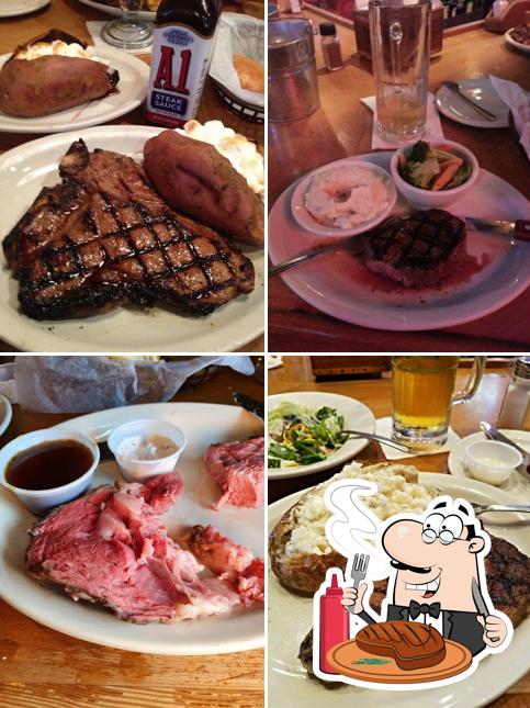 Texas Roadhouse, 14200 E Iliff Ave in Aurora - Restaurant menu and reviews