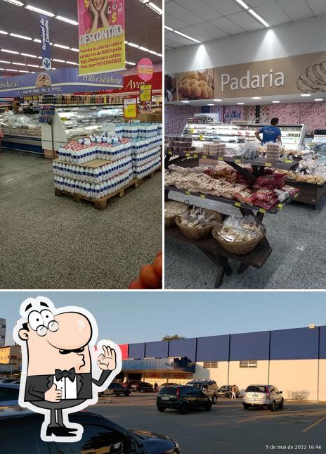 Look at the picture of Lopes Supermercados