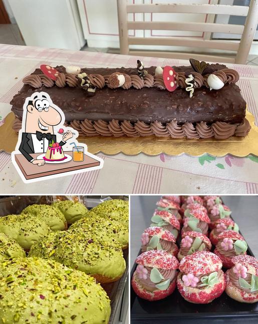 Pasticceria Reale propone un'ampia gamma di dessert