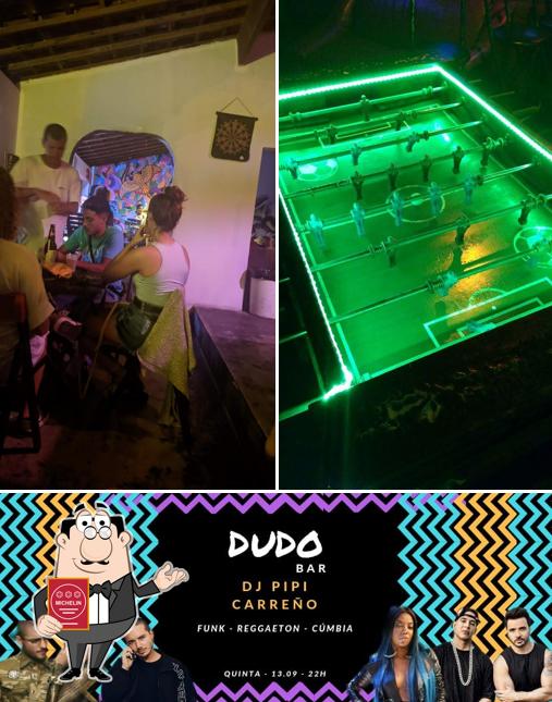 See this picture of Dudo bar