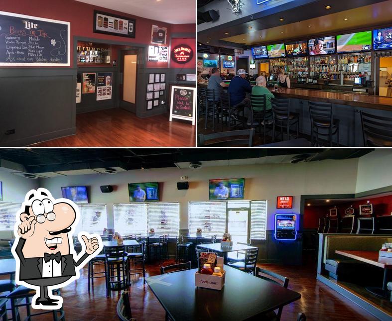 Mickey's Sports Bar & Grill in Streamwood Restaurant menu and reviews