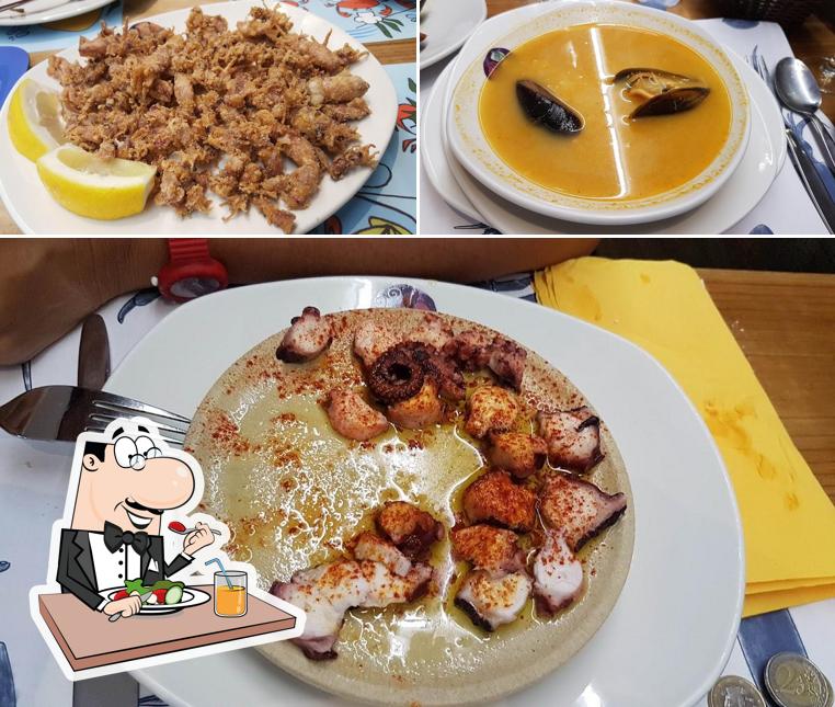 Food at Puertecillo Paral·lel