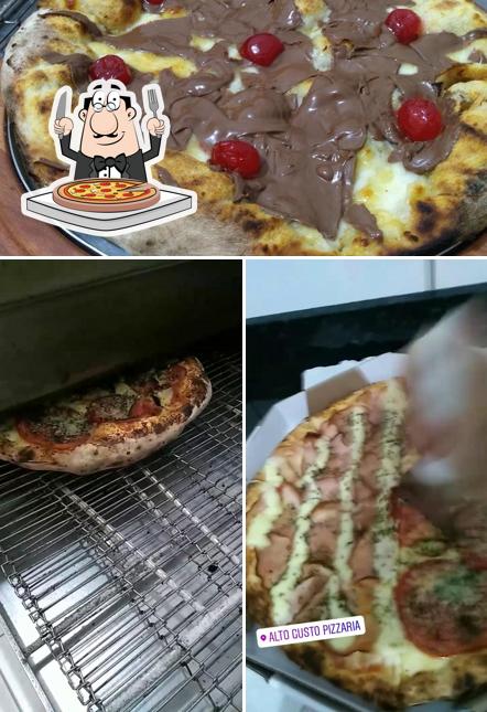 En Alto Gusto Pizzaria, puedes pedir una pizza