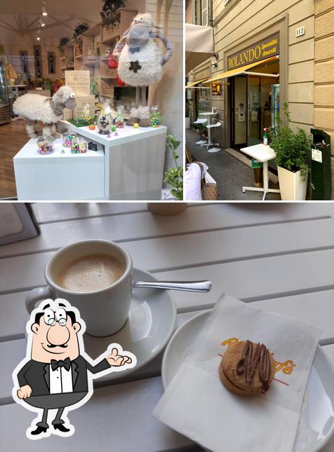 Tra le varie cose da Pasticceria Rolando si possono trovare la interni e bevanda