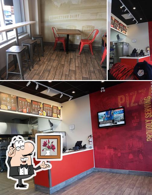 L'intérieur de Pizza Hut