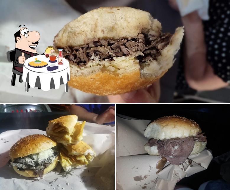 Prenditi un hamburger a Palumbo Friggitoria