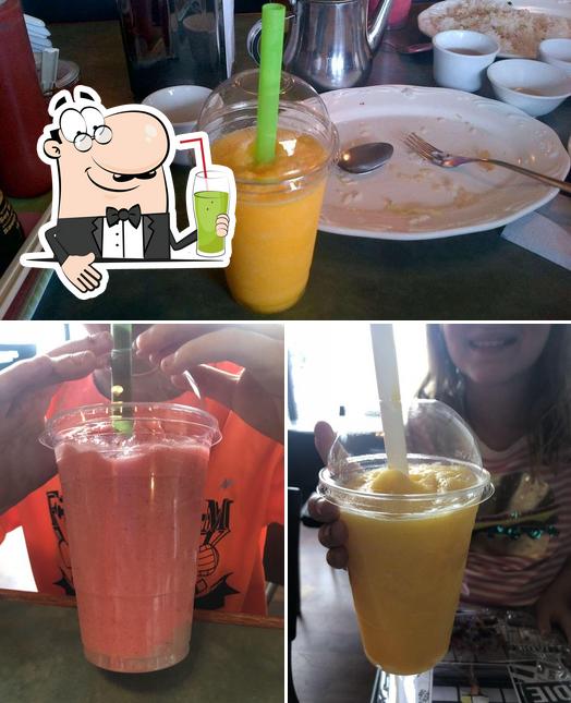 Disfrutra de tu bebida favorita en Pho Anh Sang Restaurant