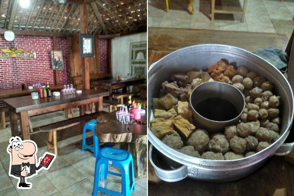 Bakso Arema Cak Tono Khas Mbatu Cab Junggo Restaurant Tulungrejo