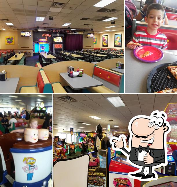 Chuck E. Cheese in Beaumont - Restaurant menu and reviews