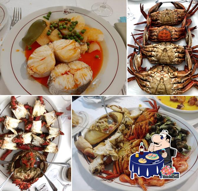 Попробуйте блюда с морепродуктами в "Hotel Restaurante Casa Rosita"