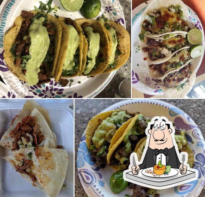 Comida en Tacos Tijuana