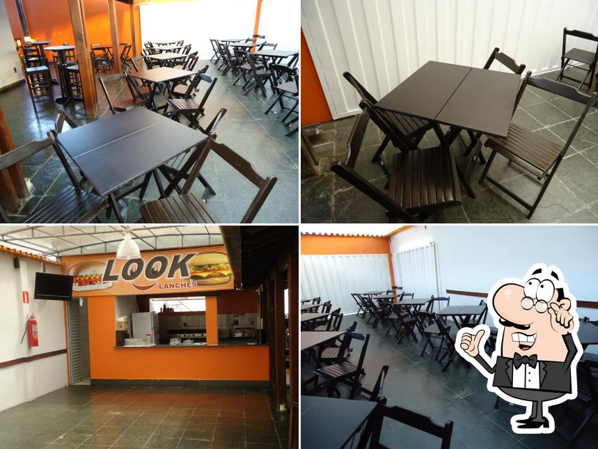 O interior do LOOK Lanches