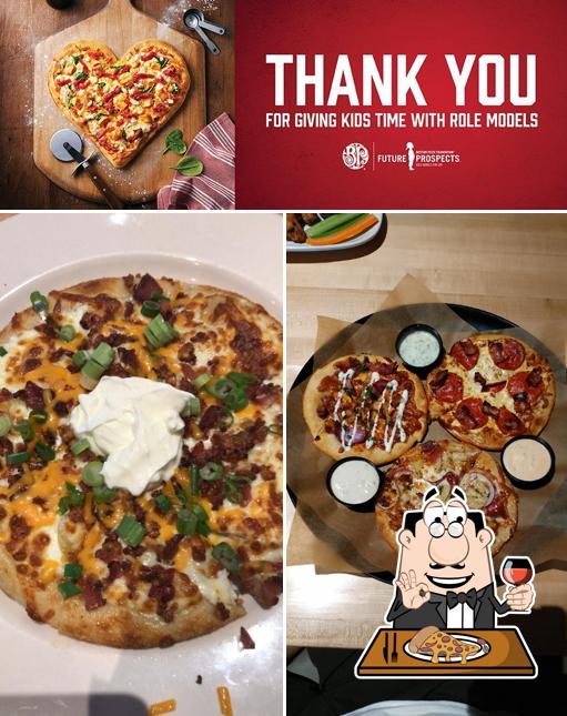 Choisissez des pizzas à Boston Pizza