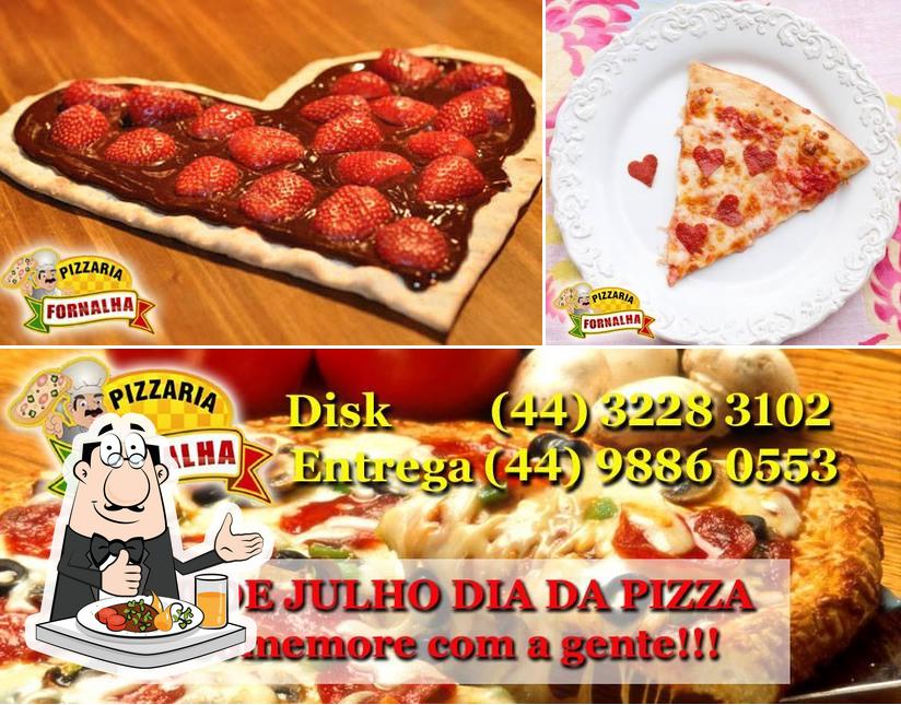 Comida em Pizzaria Fornalha