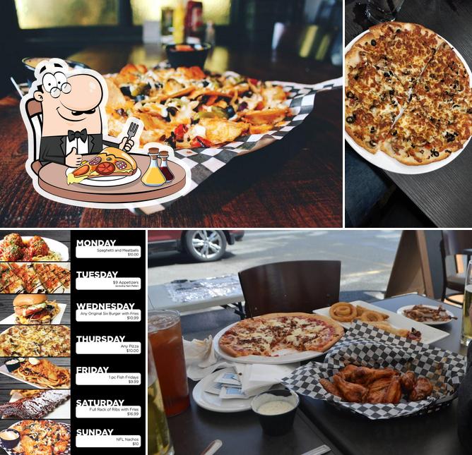 Elige una pizza en Overtime Sports Bar and Grill